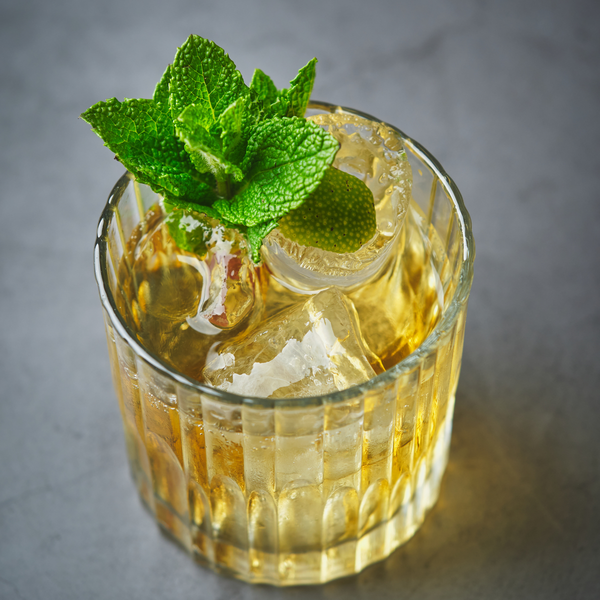 CUMQUAT WHISKY SOURS – Cumquats Australia